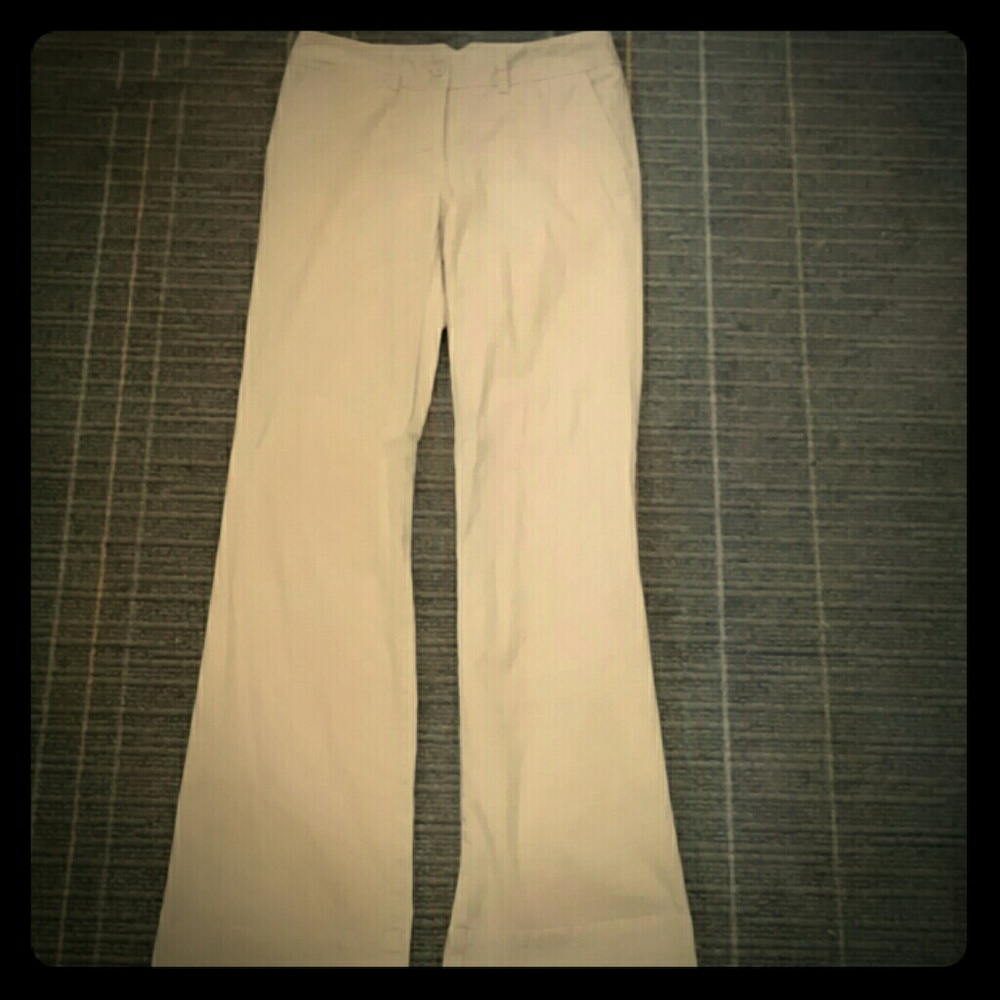 Women's Khakis